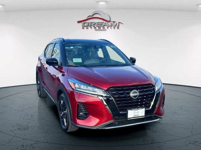 2024 Nissan Kicks SR