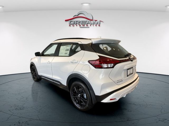 2024 Nissan Kicks SR