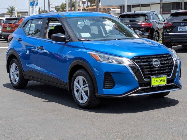 2024 Nissan Kicks S