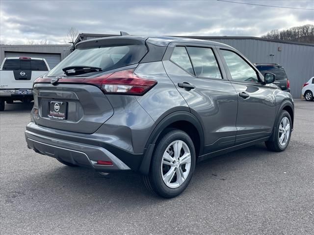 2024 Nissan Kicks S