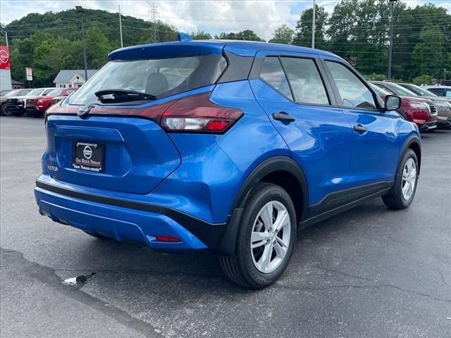 2024 Nissan Kicks S