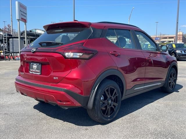 2024 Nissan Kicks SR