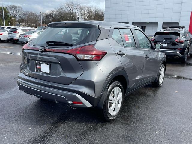 2024 Nissan Kicks S