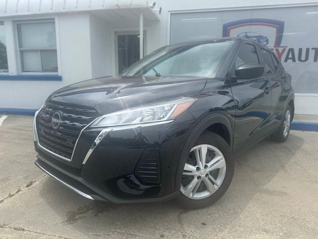 2024 Nissan Kicks S