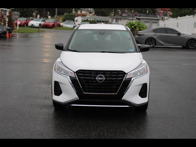2024 Nissan Kicks S