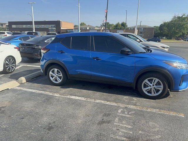 2024 Nissan Kicks S