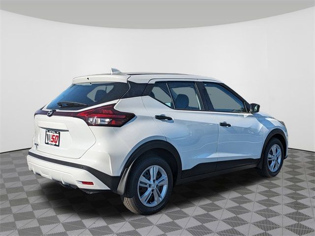 2024 Nissan Kicks S