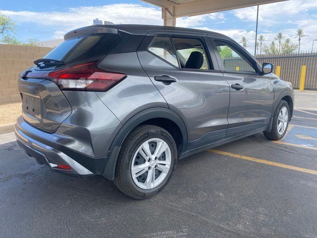 2024 Nissan Kicks S