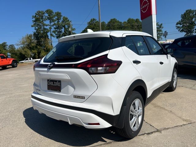 2024 Nissan Kicks S