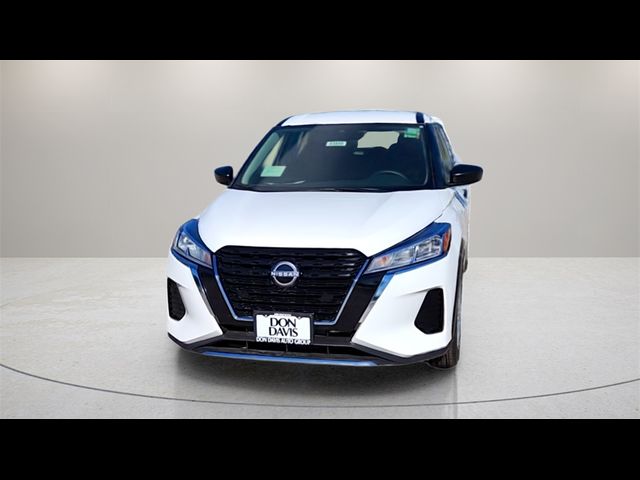 2024 Nissan Kicks S