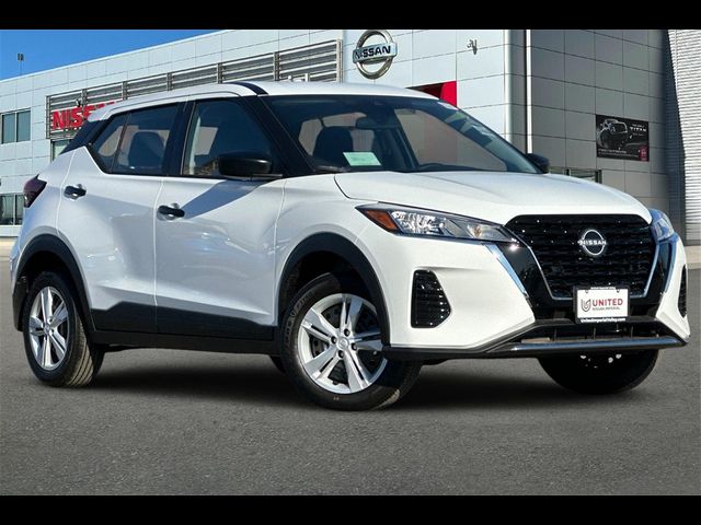 2024 Nissan Kicks S