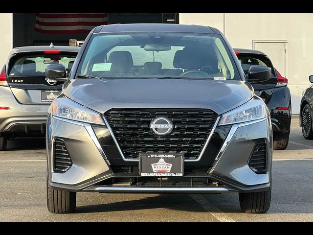 2024 Nissan Kicks S