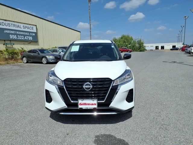 2024 Nissan Kicks S