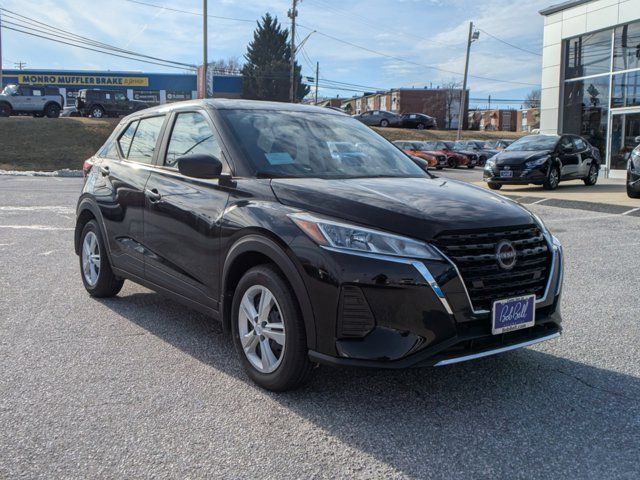 2024 Nissan Kicks S