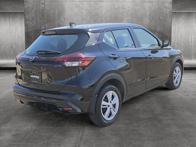 2024 Nissan Kicks S