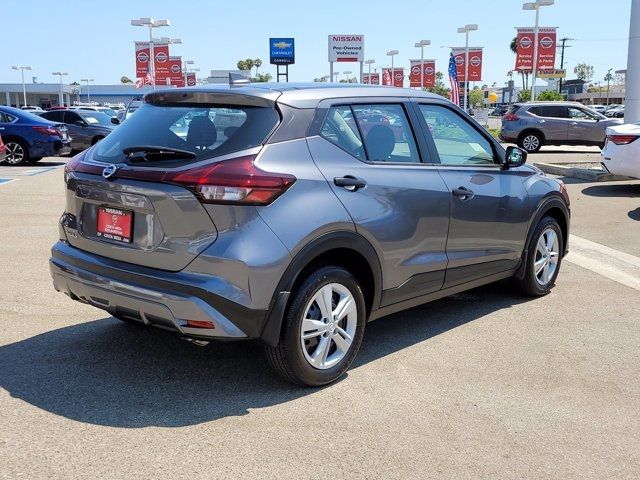 2024 Nissan Kicks S