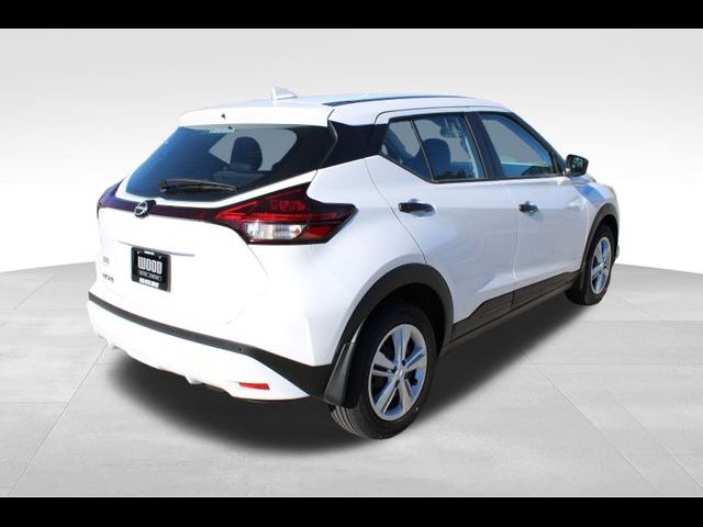 2024 Nissan Kicks S