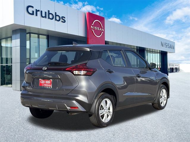 2024 Nissan Kicks S