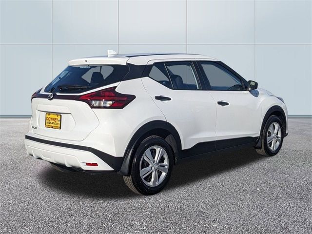 2024 Nissan Kicks S