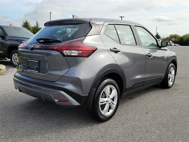 2024 Nissan Kicks S