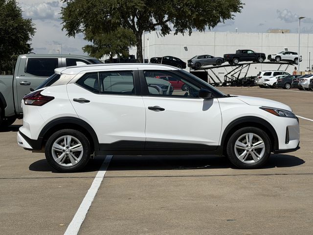 2024 Nissan Kicks S