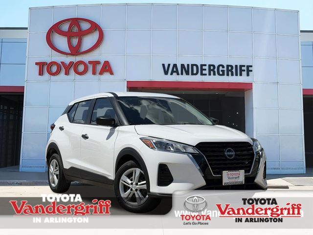 2024 Nissan Kicks S