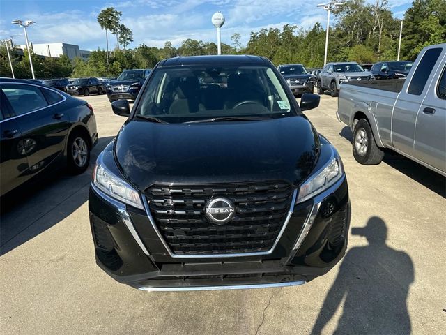 2024 Nissan Kicks S