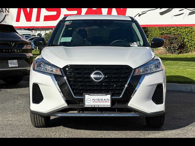 2024 Nissan Kicks S