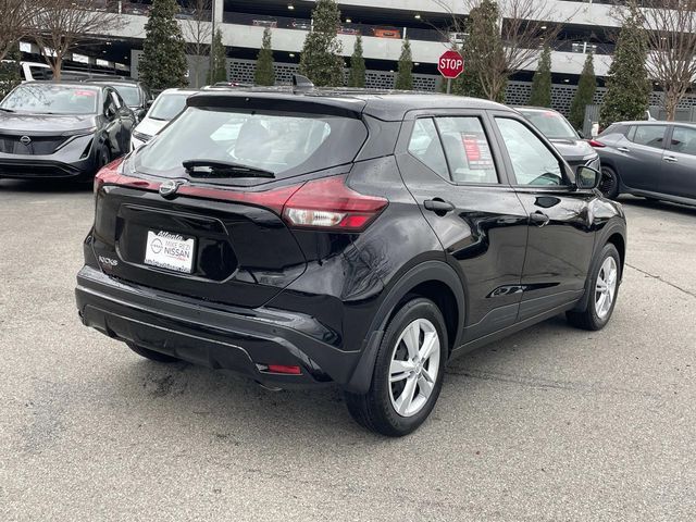 2024 Nissan Kicks S