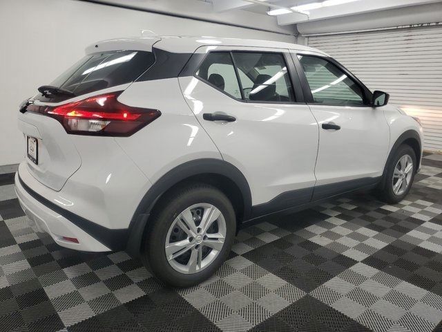 2024 Nissan Kicks S