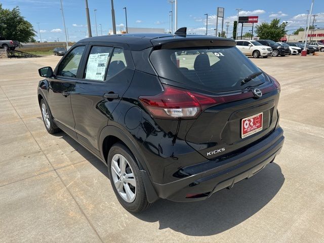 2024 Nissan Kicks S