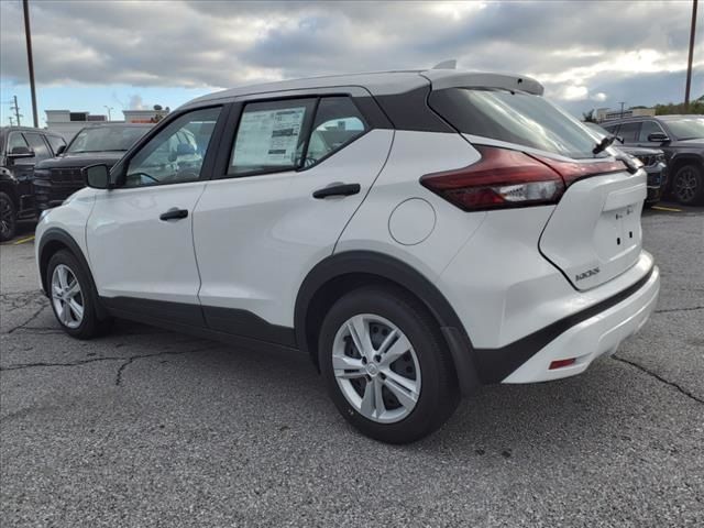 2024 Nissan Kicks S