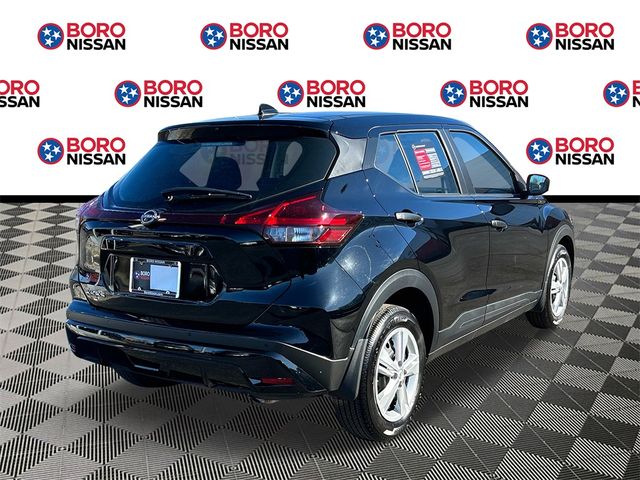 2024 Nissan Kicks S