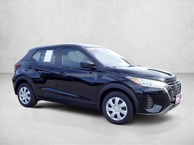 2024 Nissan Kicks S