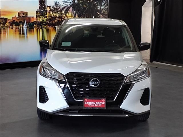 2024 Nissan Kicks S