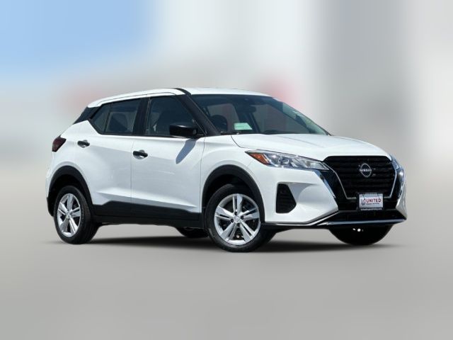 2024 Nissan Kicks S