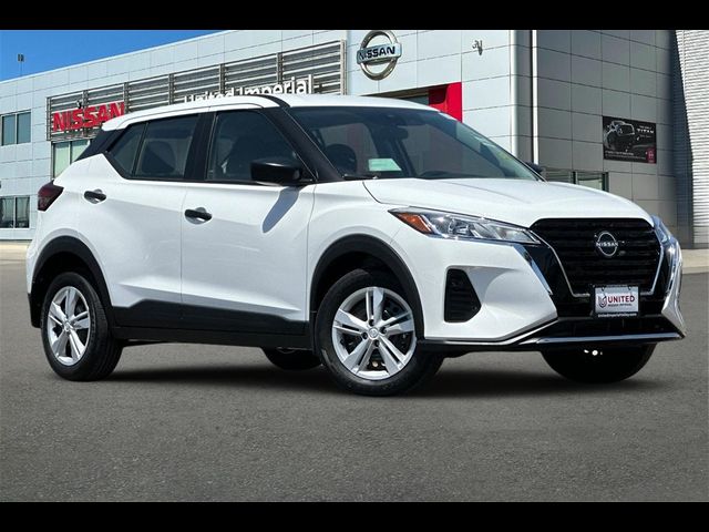 2024 Nissan Kicks S