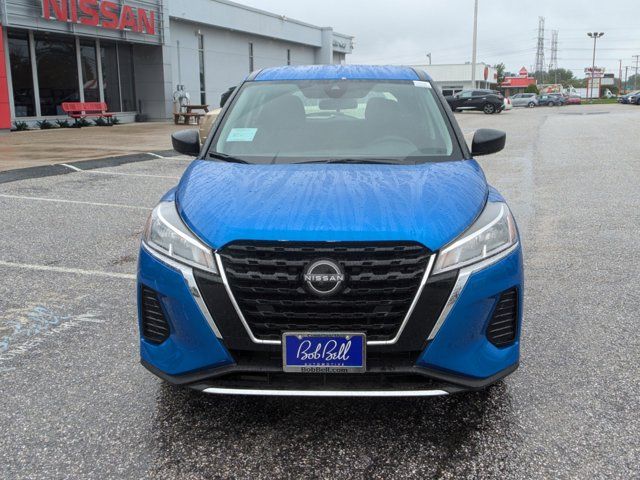 2024 Nissan Kicks S