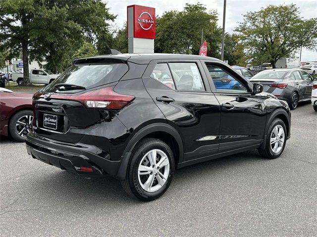 2024 Nissan Kicks S