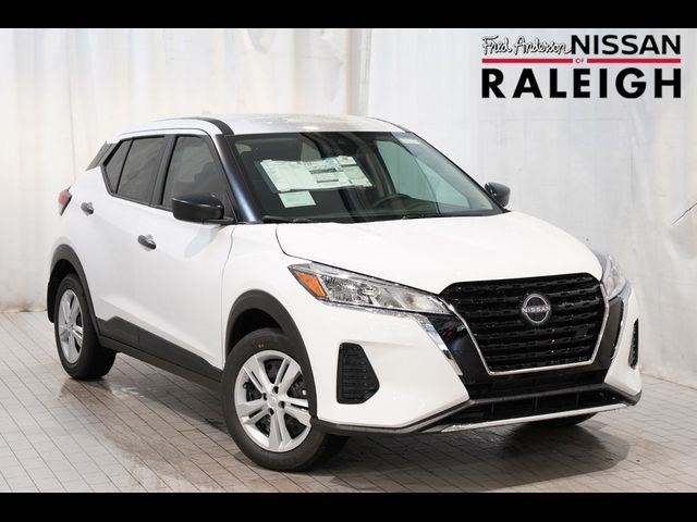 2024 Nissan Kicks S