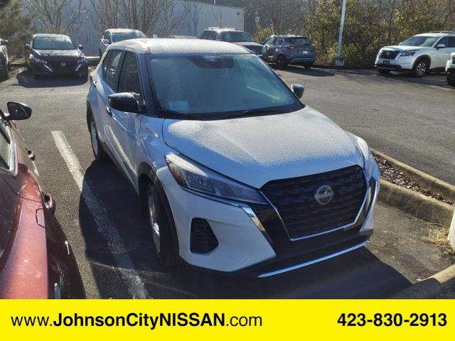 2024 Nissan Kicks S