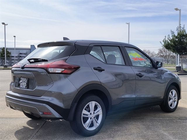 2024 Nissan Kicks S