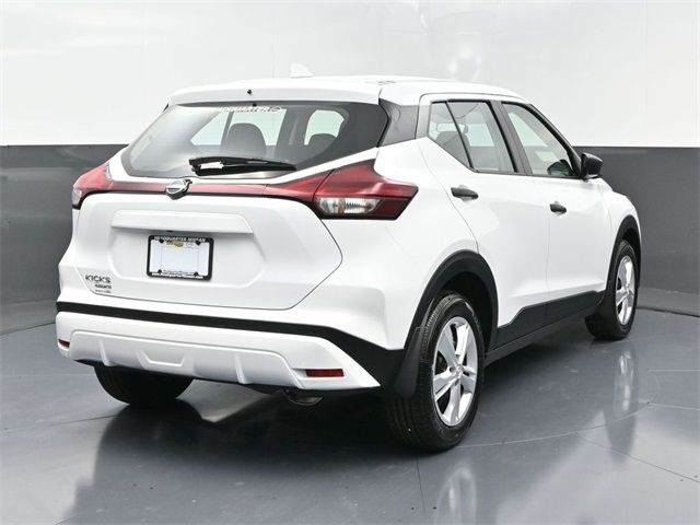 2024 Nissan Kicks S