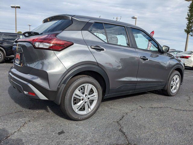 2024 Nissan Kicks S