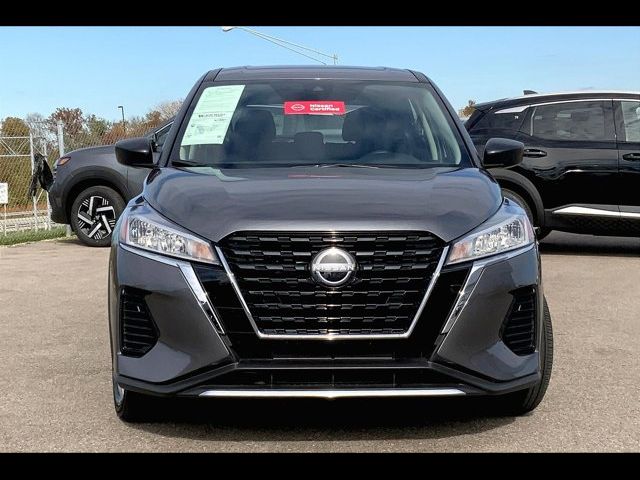 2024 Nissan Kicks S