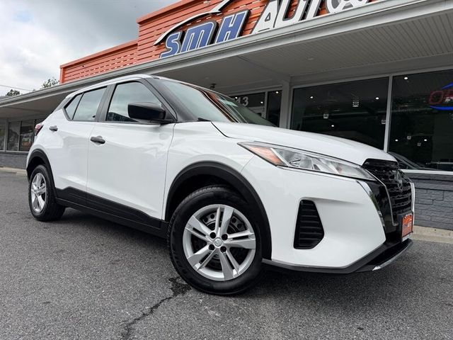 2024 Nissan Kicks S