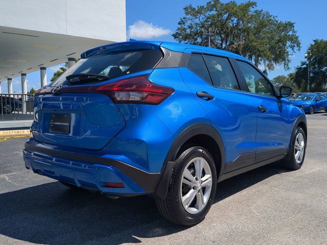 2024 Nissan Kicks S