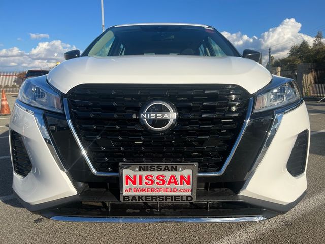 2024 Nissan Kicks S