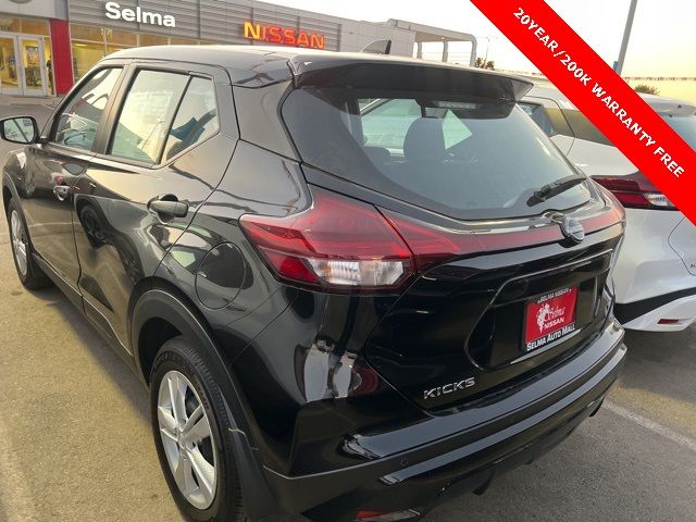 2024 Nissan Kicks S