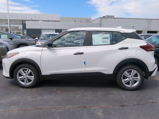 2024 Nissan Kicks S